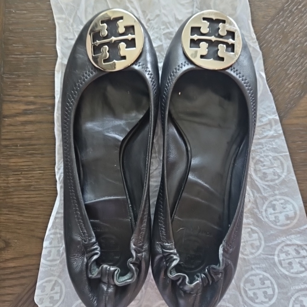 Tory Burch Black Leather Ballet Flats
